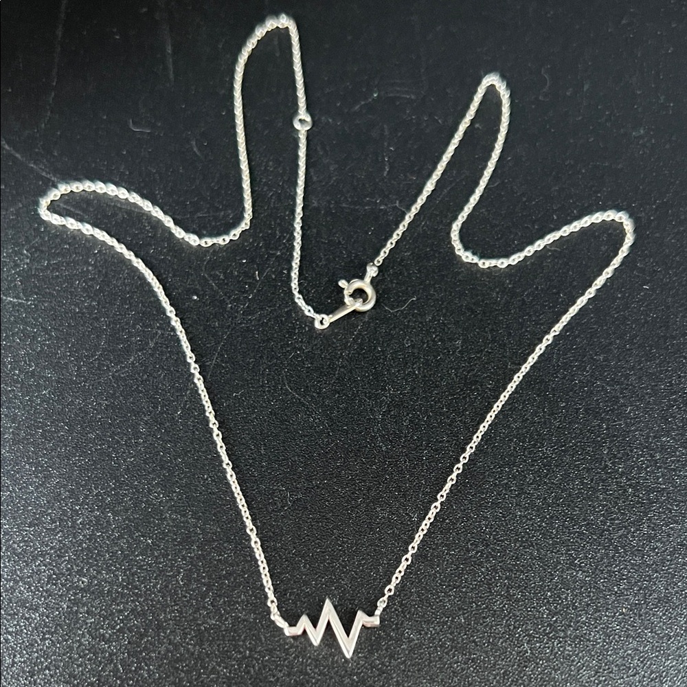 Vintage 925 Sterling Silver Heartbeat 💗 18” Pendant Necklace